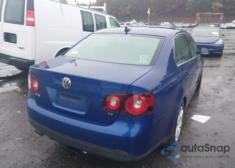 2009 Volkswagen Jetta Se from USA, damaged, VIN 3VWRZ71K79M168733